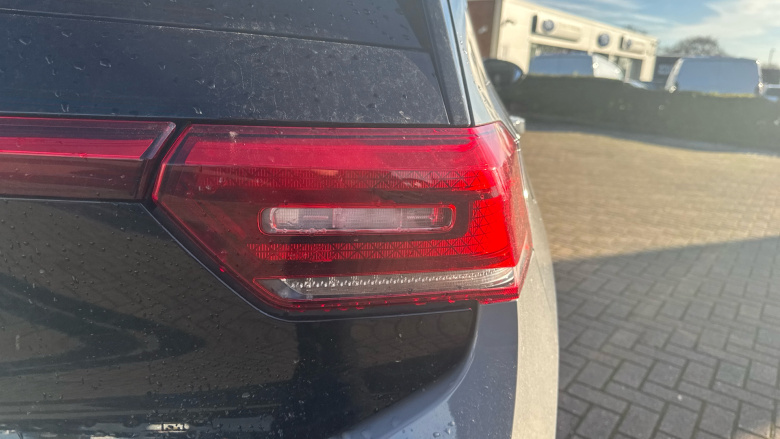 Volkswagen ID.3 150kW Family Pro Performance 58kWh 5dr Auto Electric Hatchback